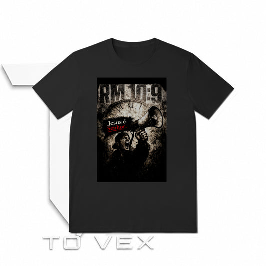 Vestir a camisa To Vex com Romanos